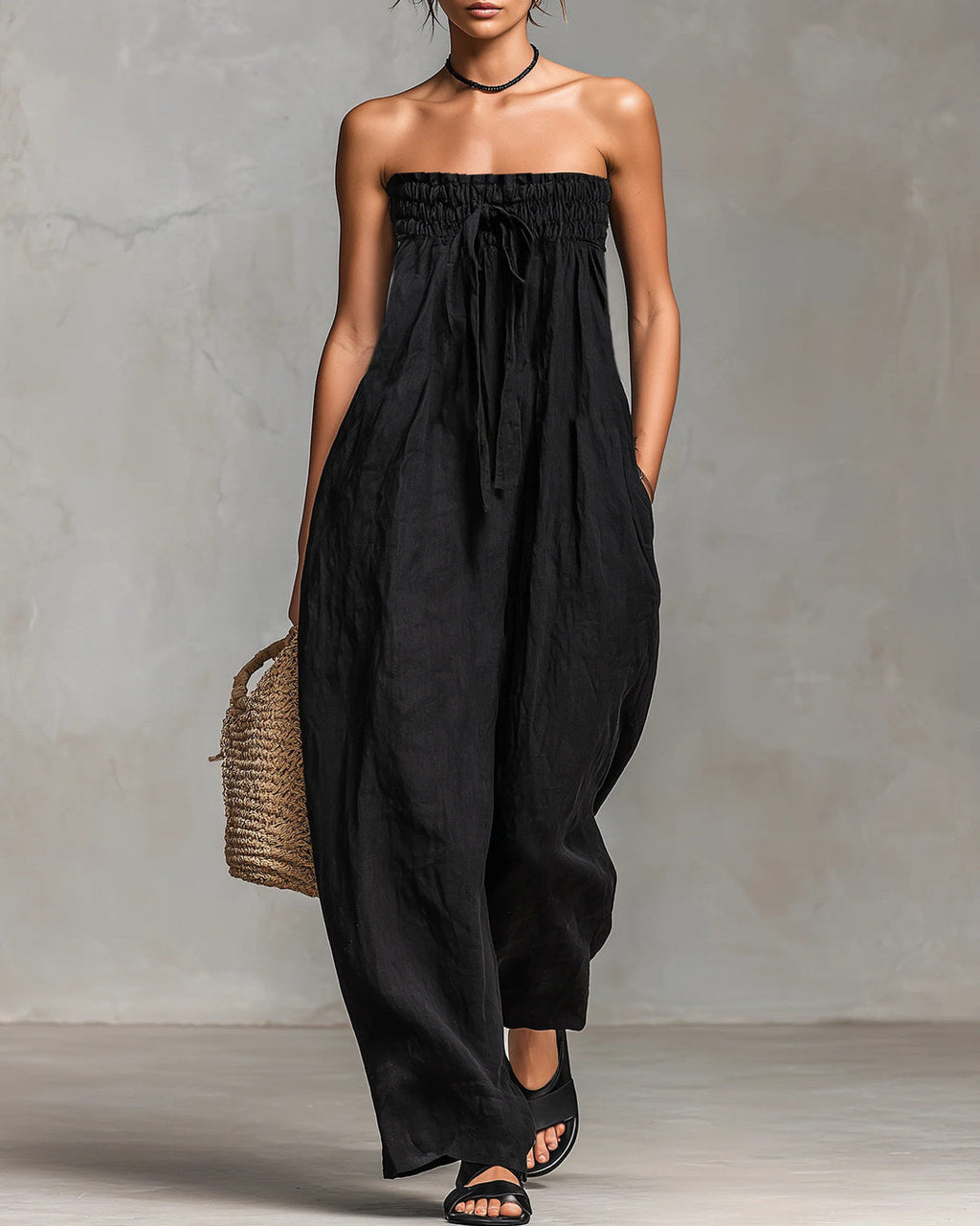 MONO NADIA BANDEAU NEGRO DE PIERNA ANCHA